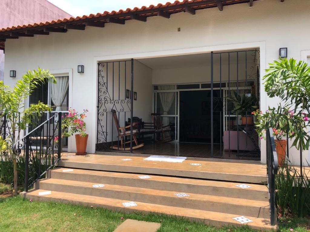 Casa Bela E Confortavel Em Chapada dos Guimarães Екстериор снимка